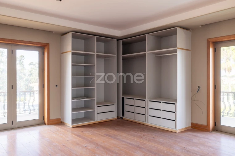 Moradia T7 para Venda em Bougado (São Martinho e Santiago) Foto 33