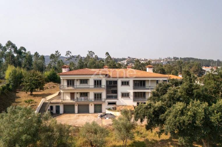 Moradia T7 para Venda em Bougado (São Martinho e Santiago) Foto 50