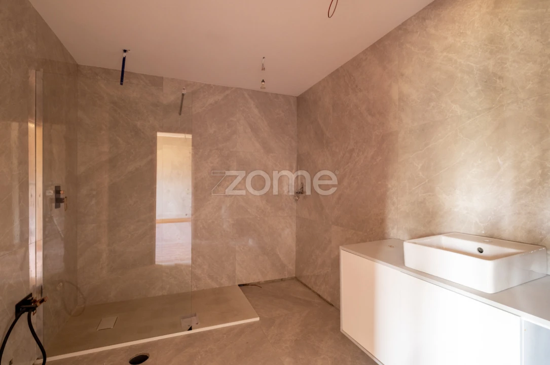 Moradia T7 para Venda em Bougado (São Martinho e Santiago) Foto 12