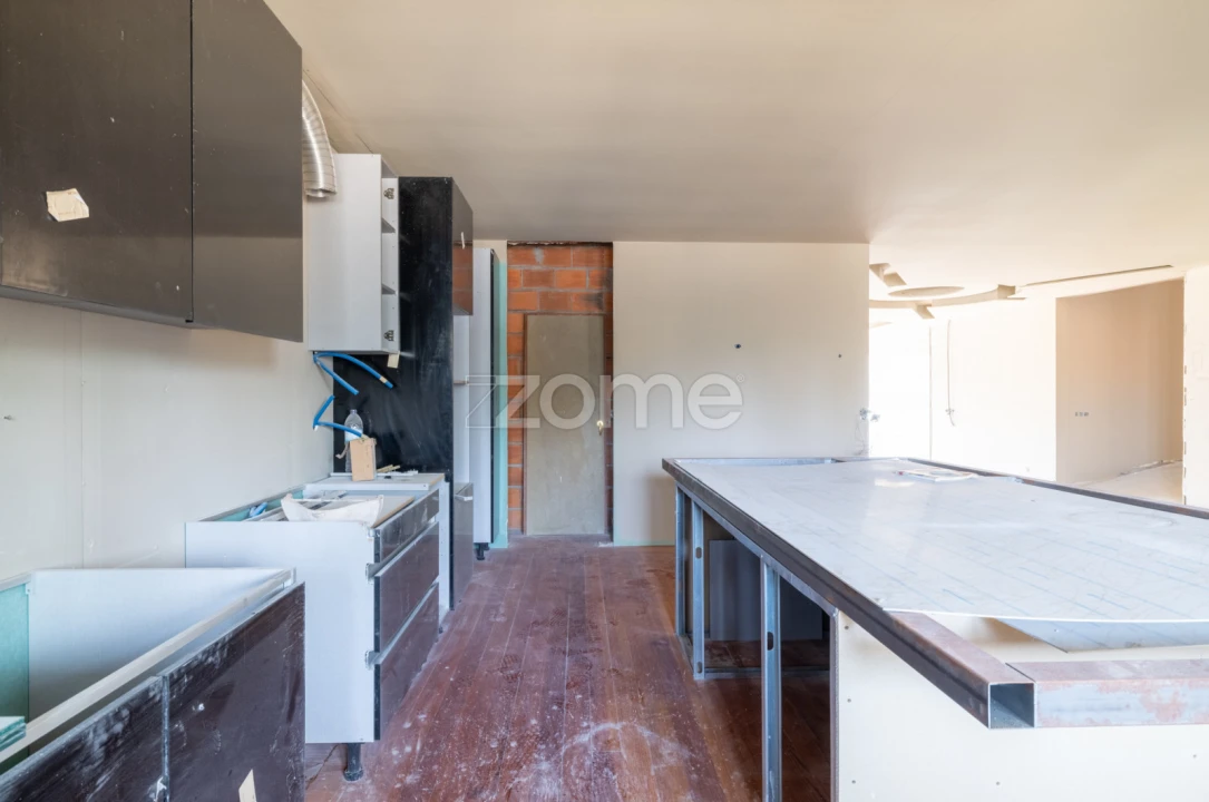 Moradia T7 para Venda em Bougado (São Martinho e Santiago) Foto 28