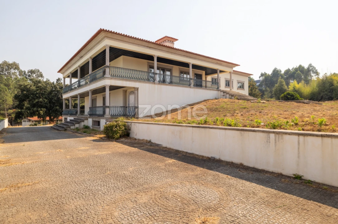 Moradia T7 para Venda em Bougado (São Martinho e Santiago) Foto 46