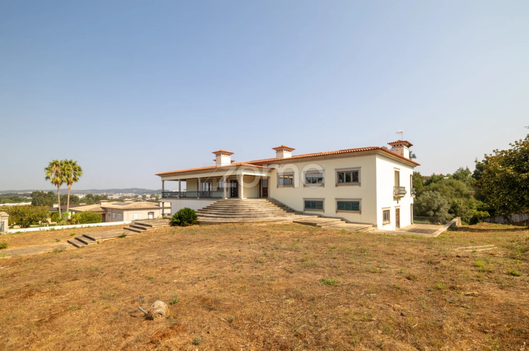 Moradia T7 para Venda em Bougado (São Martinho e Santiago) Foto 48