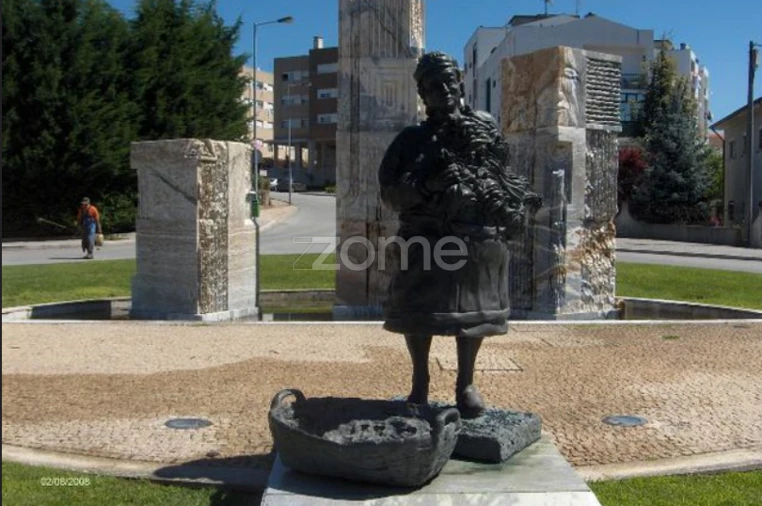 Apartamento T3 para Venda em Freamunde Foto 12