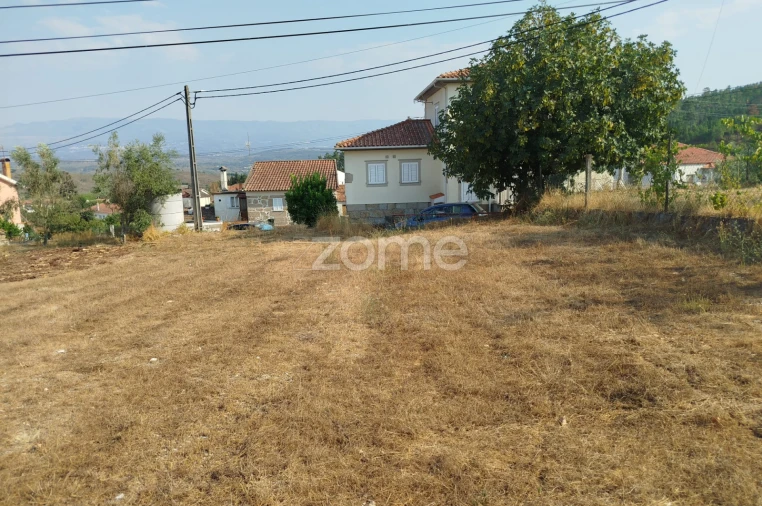 Terreno para Venda em Santiago de Cassurrães e Póvoa de Cervães Foto 6