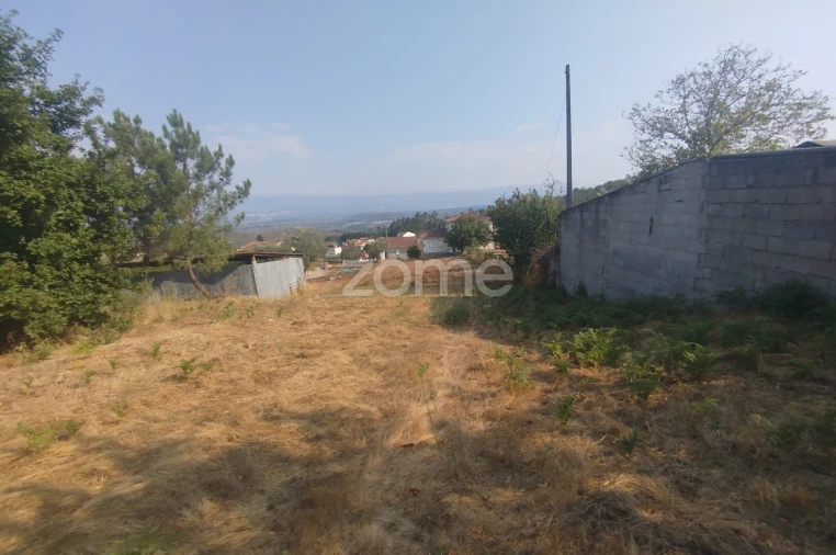 Terreno para Venda em Santiago de Cassurrães e Póvoa de Cervães Foto 17
