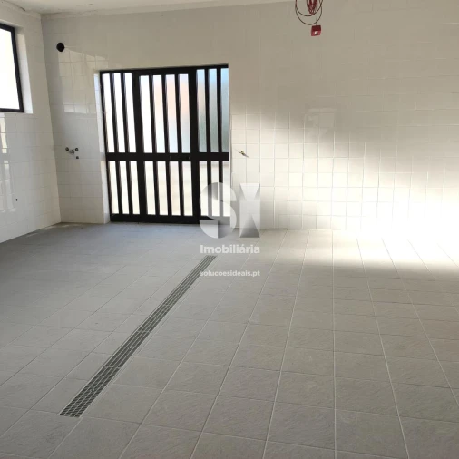 Negócio para Venda em São Mamede de Infesta e Senhora da Hora Foto 16