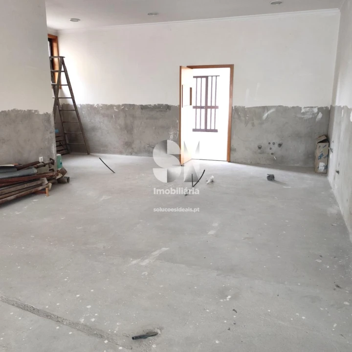 Negócio para Venda em São Mamede de Infesta e Senhora da Hora Foto 19