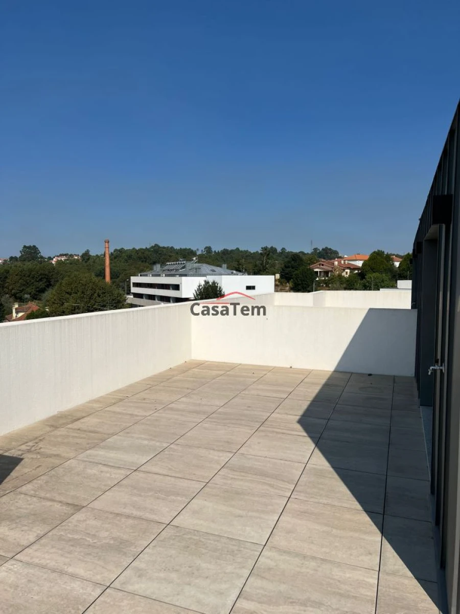 Apartamento T3 para Venda em Viseu Foto 21