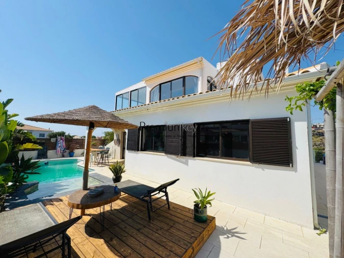 Moradia T3 para Venda em Albufeira e Olhos de Água Foto 7