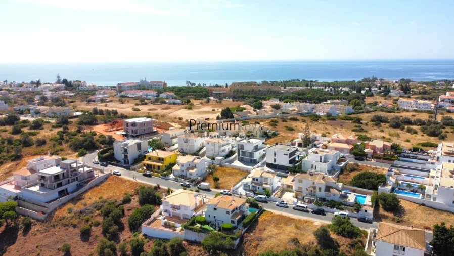 Moradia T3 para Venda em Albufeira e Olhos de Água Foto 51