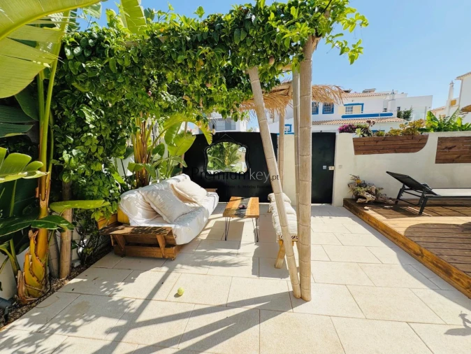 Moradia T3 para Venda em Albufeira e Olhos de Água Foto 10