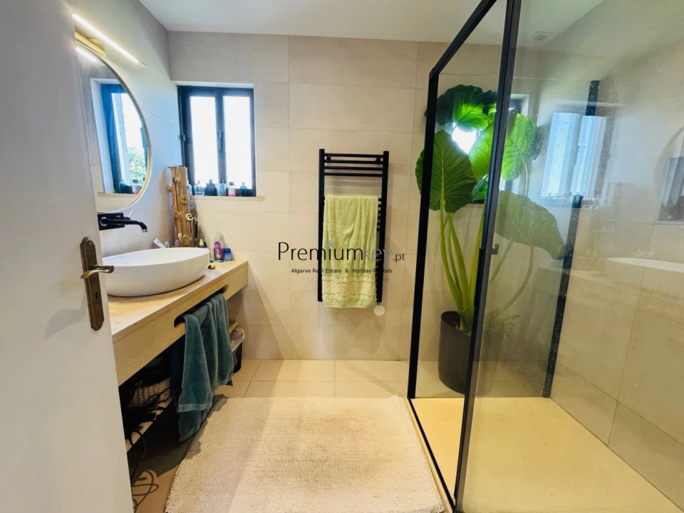 Moradia T3 para Venda em Albufeira e Olhos de Água Foto 29