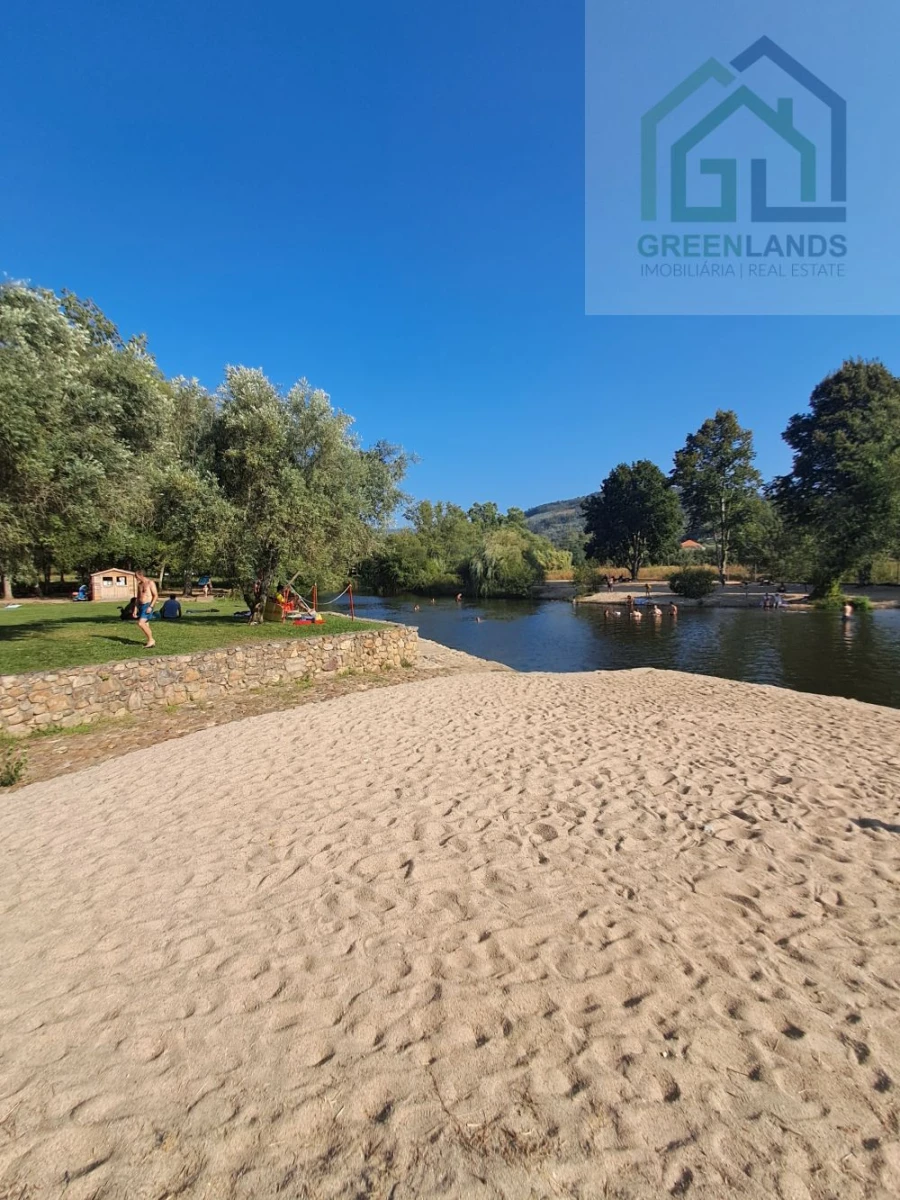 Terreno para Venda em Vila Nova do Ceira Foto 14