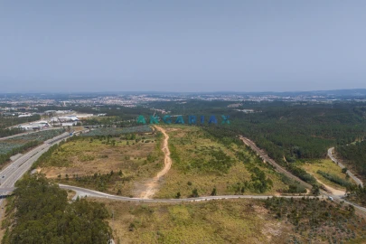 Terreno para Venda em Marrazes e Barosa