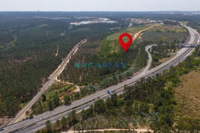 Terreno para Venda em Marrazes e Barosa