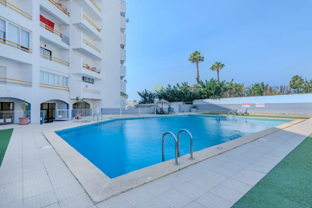 Apartamento T1 para Venda em Albufeira e Olhos de Água Foto 12