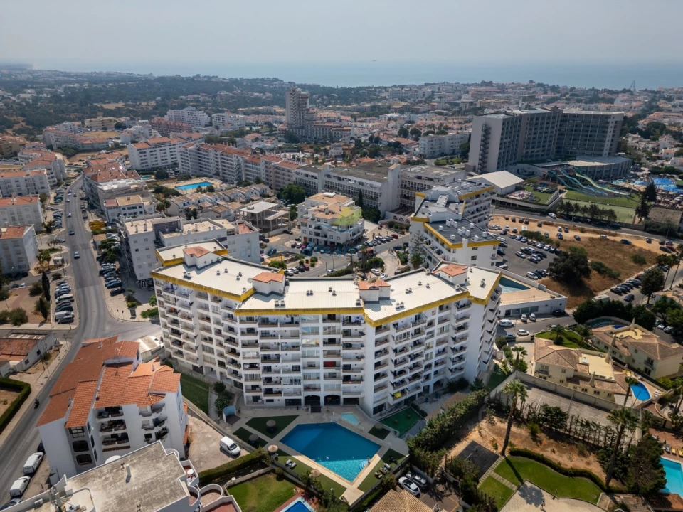 Apartamento T1 para Venda em Albufeira e Olhos de Água Foto 8