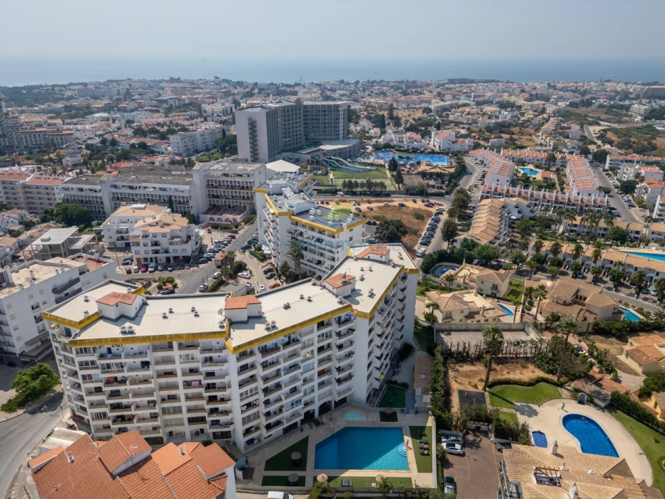 Apartamento T1 para Venda em Albufeira e Olhos de Água Foto 10