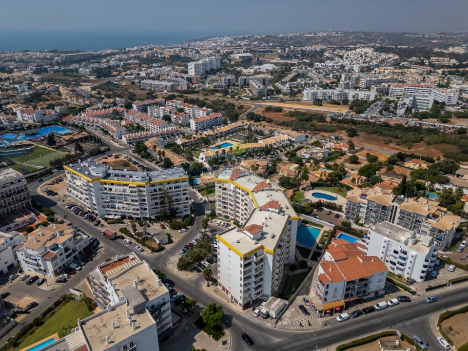 Apartamento T1 para Venda em Albufeira e Olhos de Água Foto 9