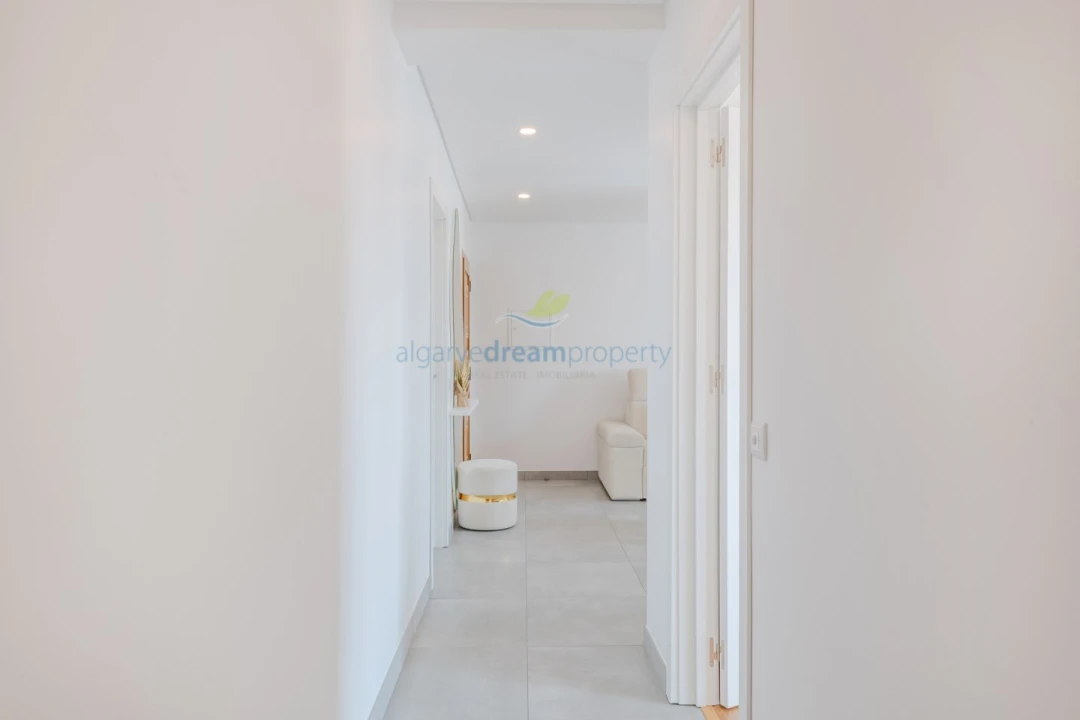 Apartamento T1 para Venda em Albufeira e Olhos de Água Foto 25
