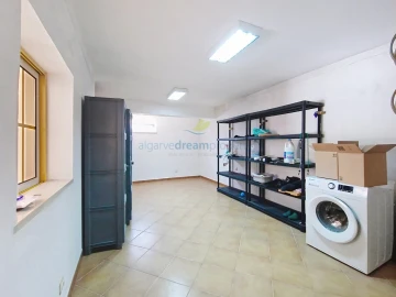 Moradia T5 para Venda em Alcantarilha e Pêra