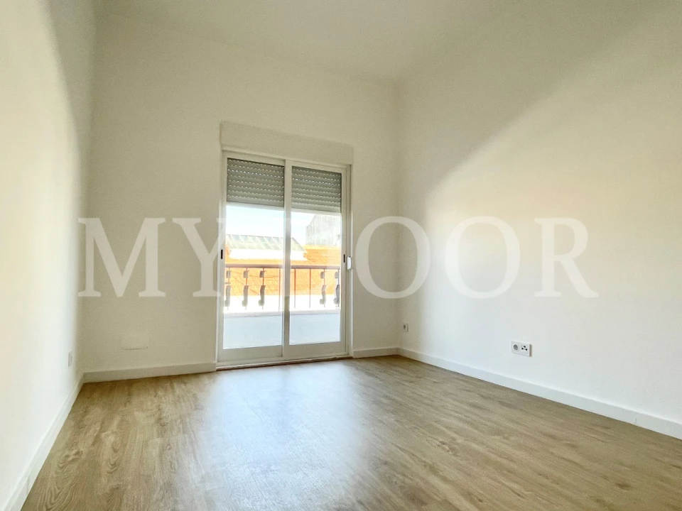 Apartamento T2 para Venda em Moscavide e Portela Foto 17