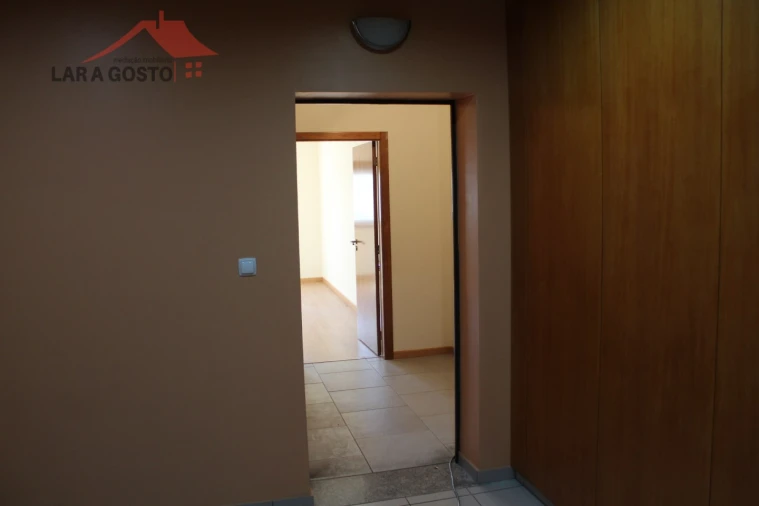 Apartamento T4 para Venda em Macedo de Cavaleiros Foto 7