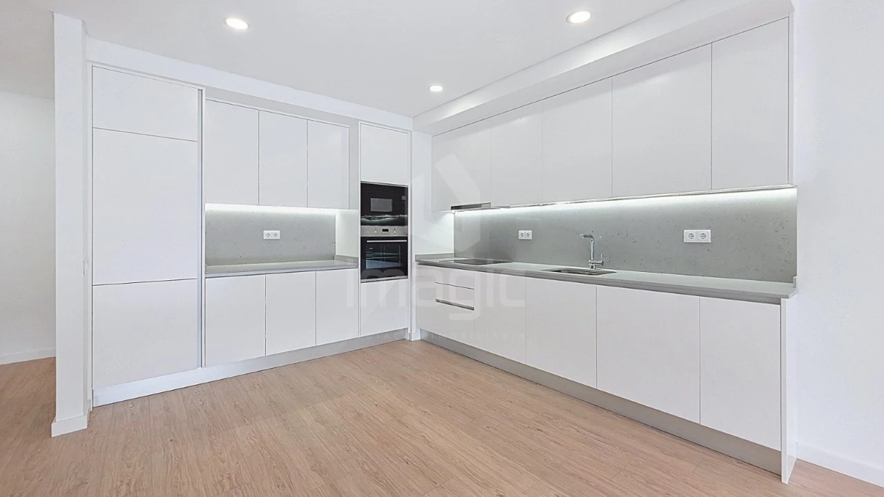 Apartamento T3 para Venda em Mafra Foto 2
