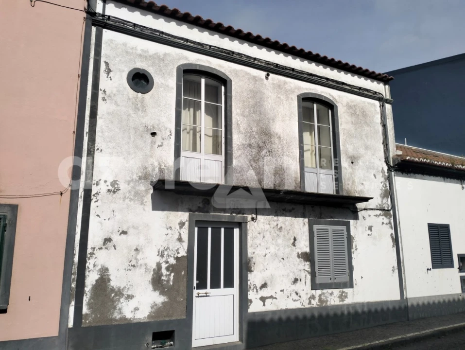 Moradia T2 para Venda em Ribeira Grande (Matriz) Foto 1