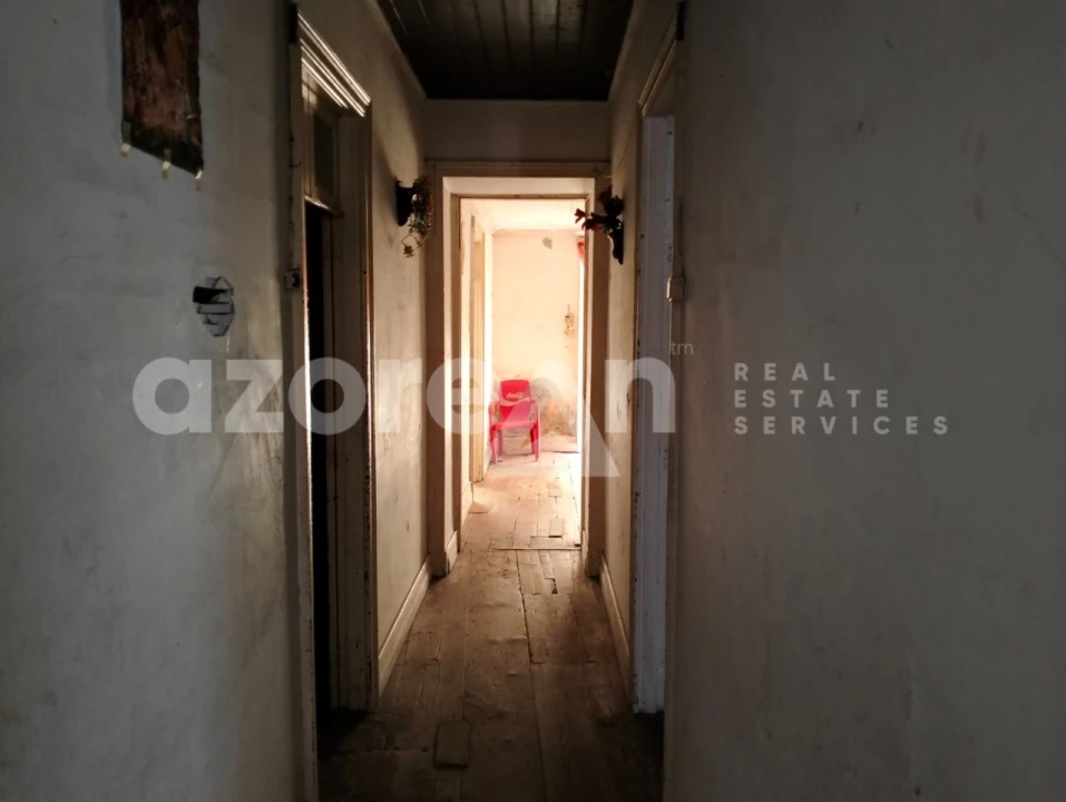 Moradia T2 para Venda em Ribeira Grande (Matriz) Foto 8