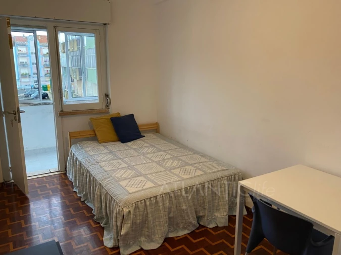 Apartamento T3 para Venda em Massamá e Monte Abraão Foto 6