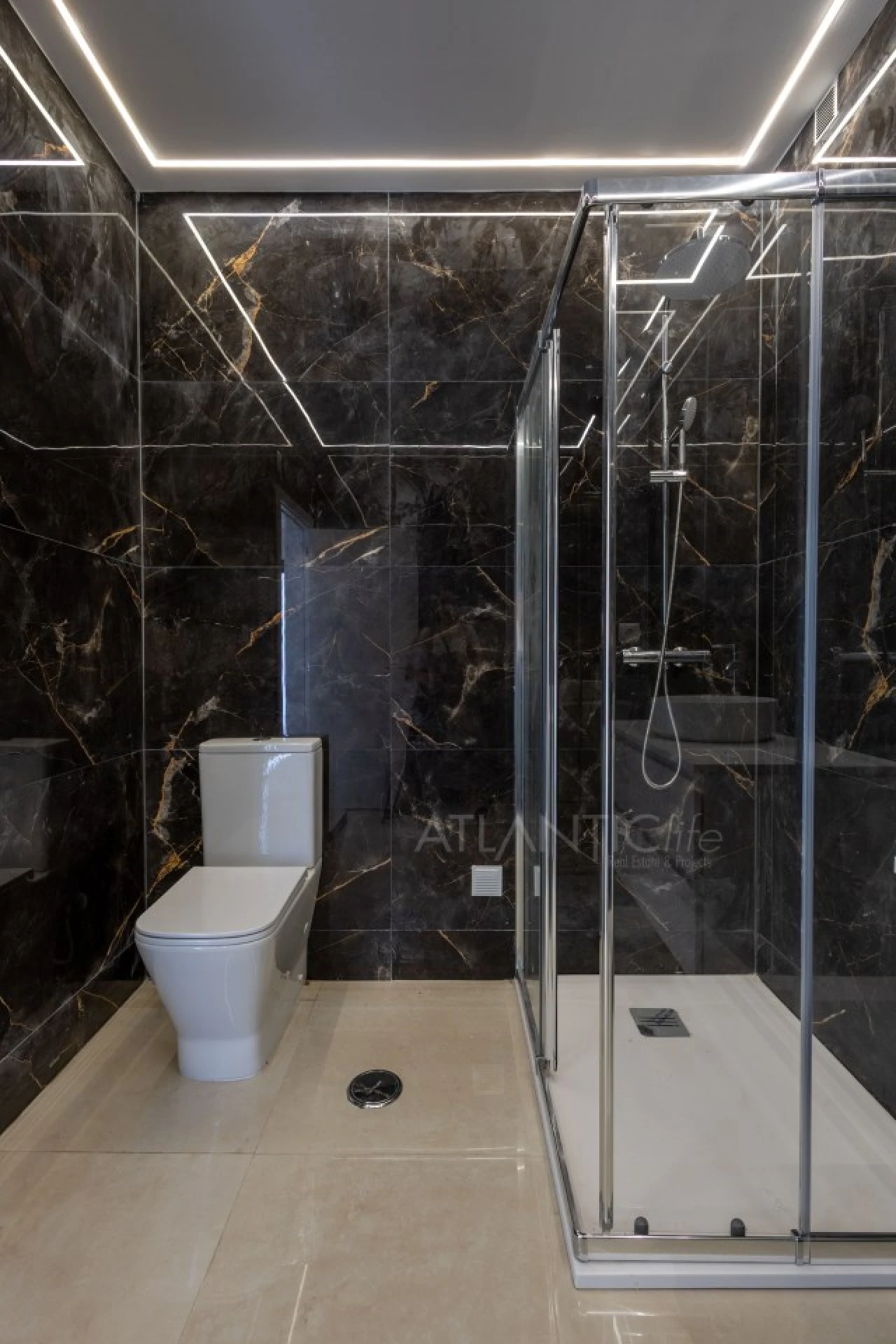 Moradia T3 para Venda em Mina de Água Foto 12