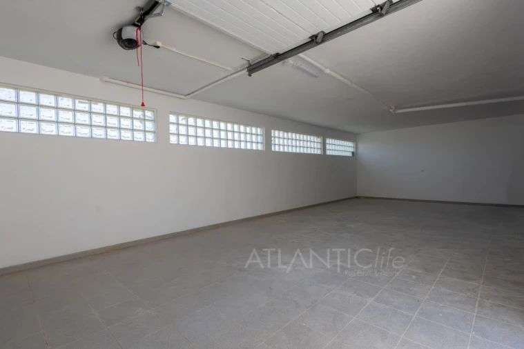 Moradia T3 para Venda em Mina de Água Foto 30