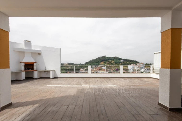 Moradia T3 para Venda em Mina de Água Foto 31