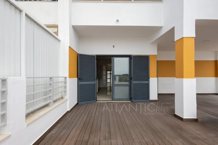 Moradia T3 para Venda em Mina de Água Foto 35