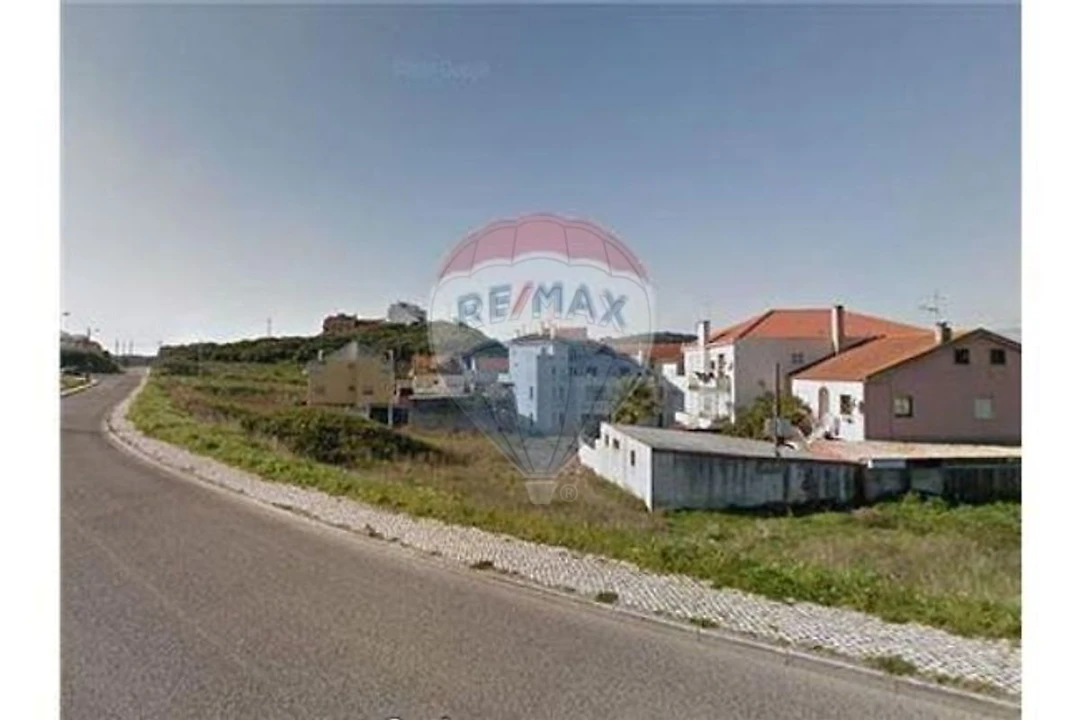 Terreno para Venda em Casal de Cambra Foto 3