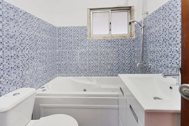 Moradia T3 para Venda em Casal de Cambra Foto 17