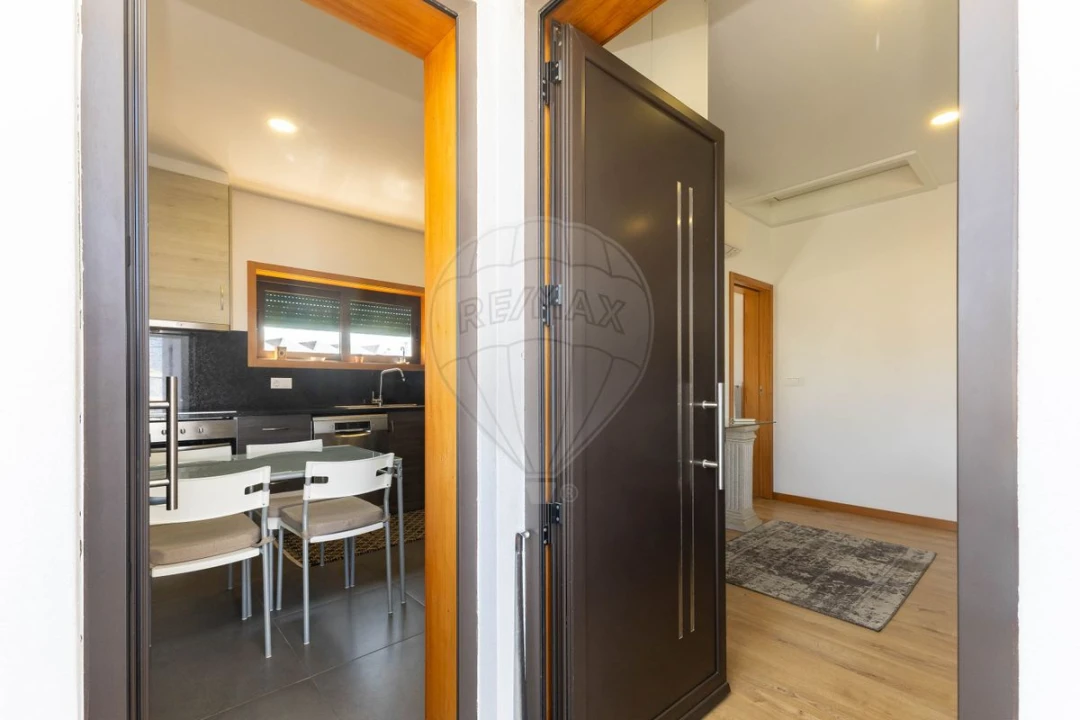 Apartamento T2 para Venda em Pedroso e Seixezelo Foto 7