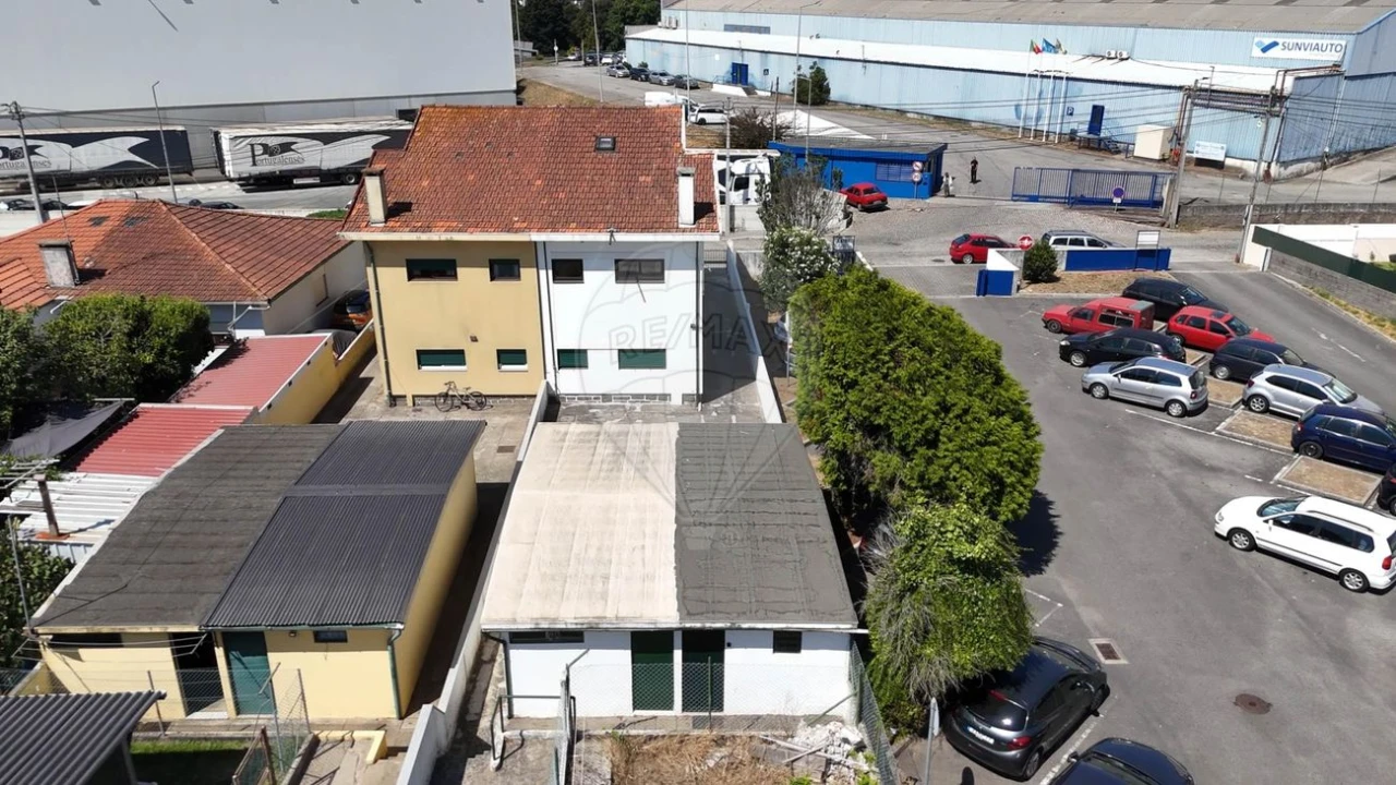 Apartamento T2 para Venda em Pedroso e Seixezelo Foto 27