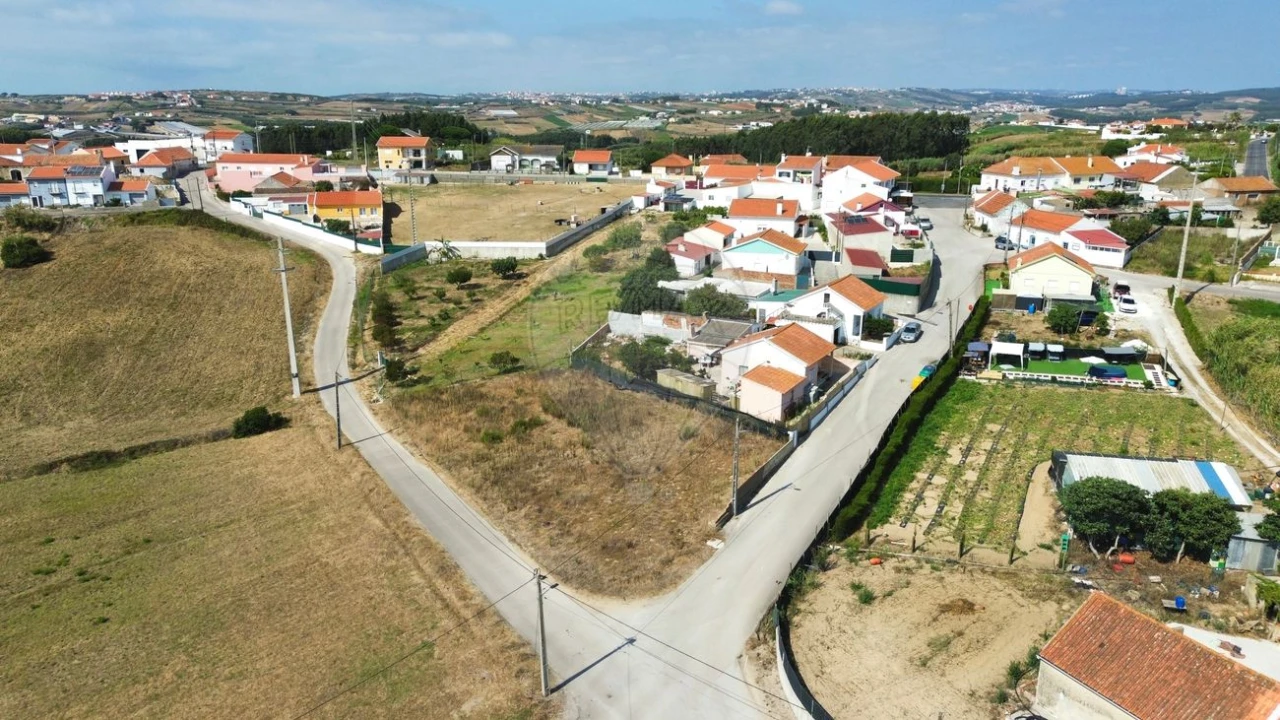 Terreno para Venda em A dos Cunhados e Maceira Foto 6