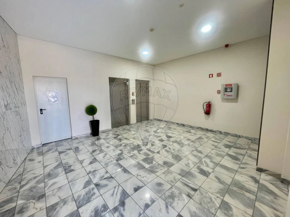 Apartamento T5 para Venda em Torres Novas (Santa Maria, Salvador e Santiago) Foto 20