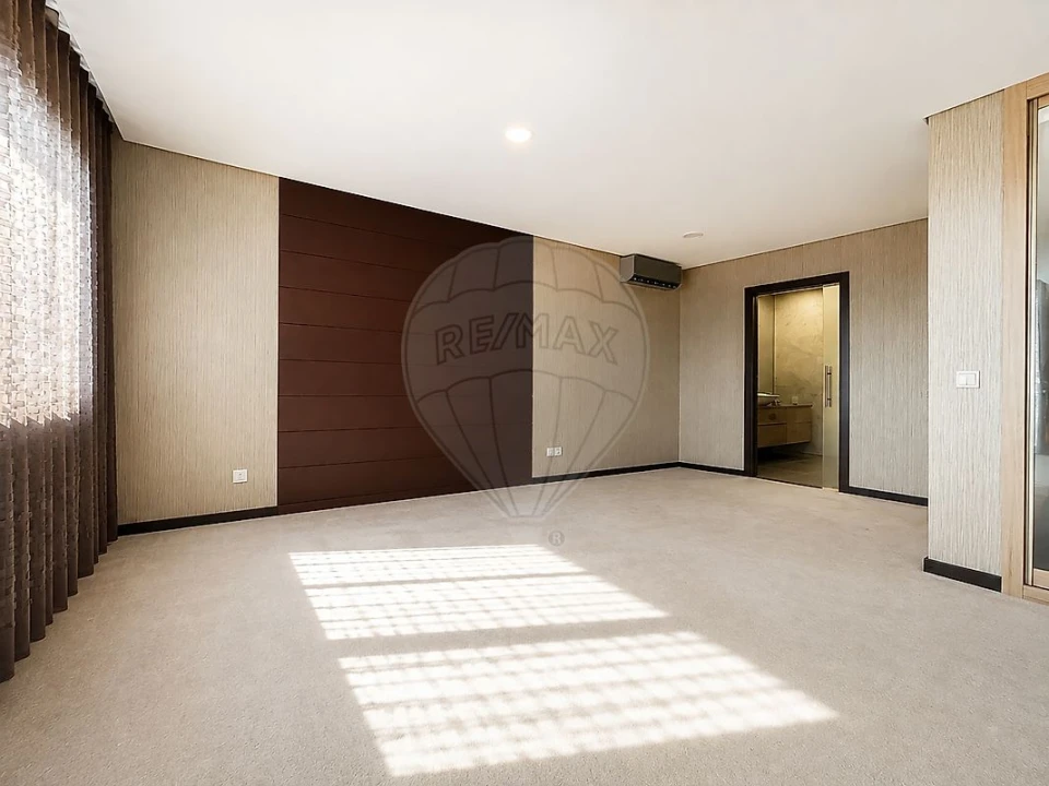 Apartamento T5 para Venda em Torres Novas (Santa Maria, Salvador e Santiago) Foto 3