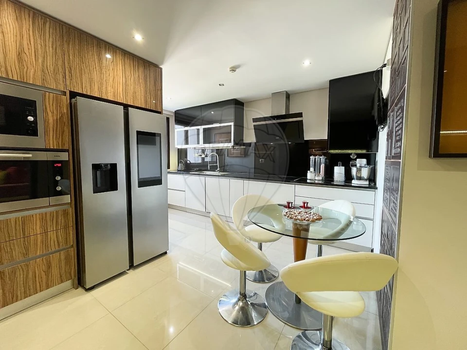 Apartamento T5 para Venda em Torres Novas (Santa Maria, Salvador e Santiago) Foto 18