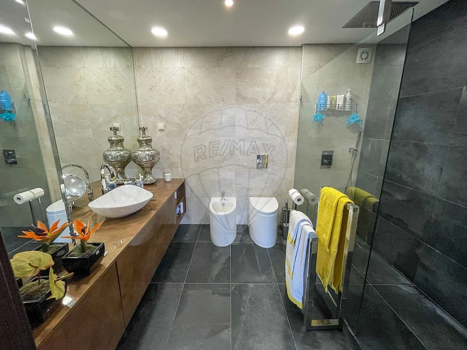 Apartamento T5 para Venda em Torres Novas (Santa Maria, Salvador e Santiago) Foto 45