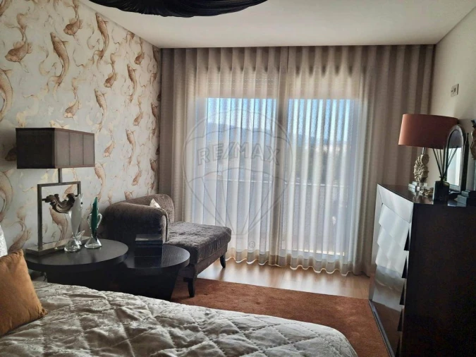 Apartamento T5 para Venda em Torres Novas (Santa Maria, Salvador e Santiago) Foto 12