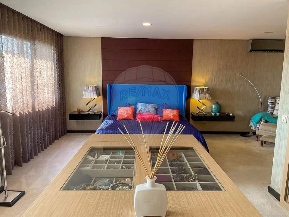 Apartamento T5 para Venda em Torres Novas (Santa Maria, Salvador e Santiago) Foto 40