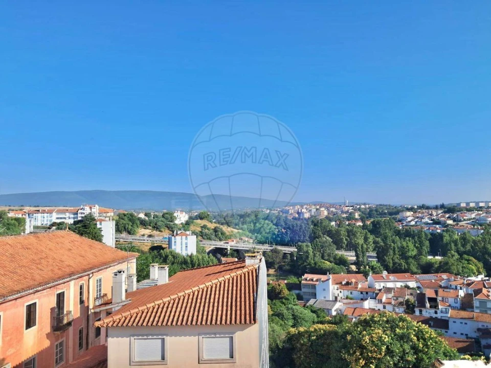 Apartamento T5 para Venda em Torres Novas (Santa Maria, Salvador e Santiago) Foto 6