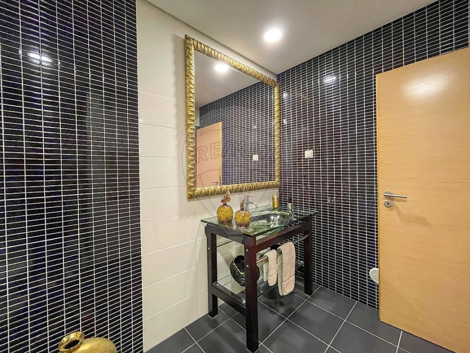 Apartamento T5 para Venda em Torres Novas (Santa Maria, Salvador e Santiago) Foto 33