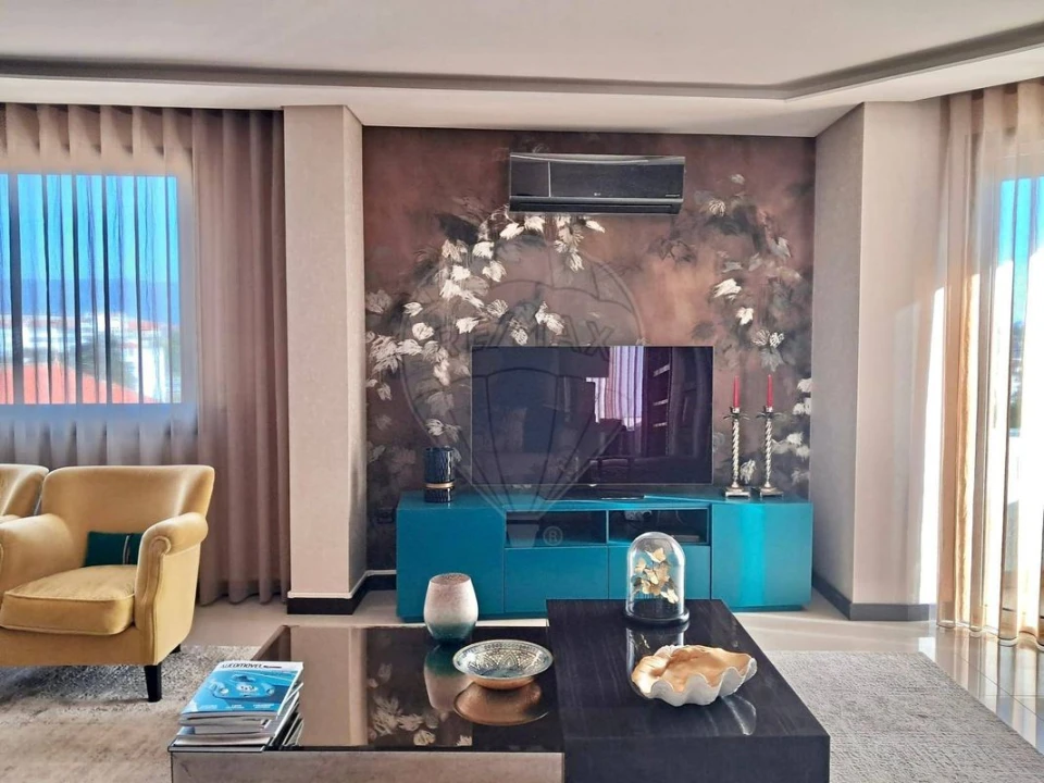 Apartamento T5 para Venda em Torres Novas (Santa Maria, Salvador e Santiago) Foto 4