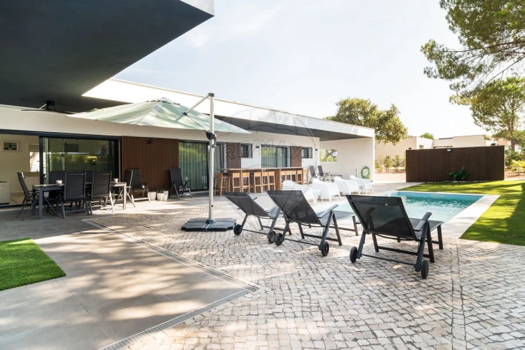 Moradia T4 para Venda em Santo Estêvão Foto 23